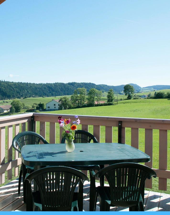Chalets De Tremontagne 3 Etoiles Nanchez Kültér fotó