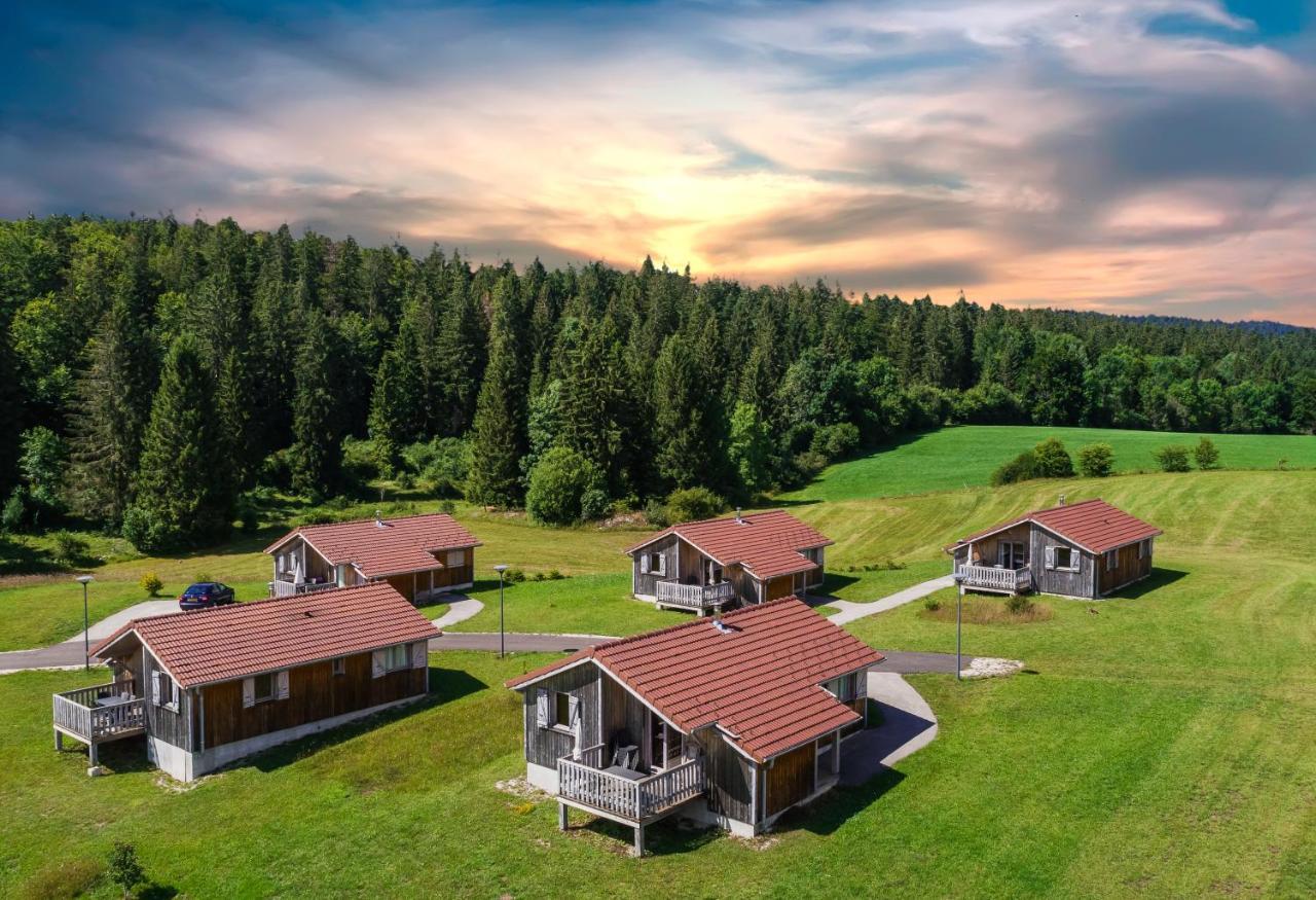 Chalets De Tremontagne 3 Etoiles Nanchez Kültér fotó
