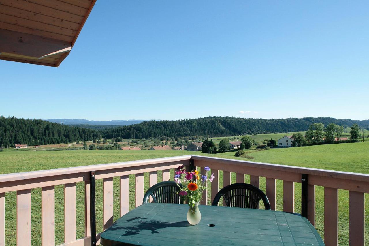 Chalets De Tremontagne 3 Etoiles Nanchez Kültér fotó