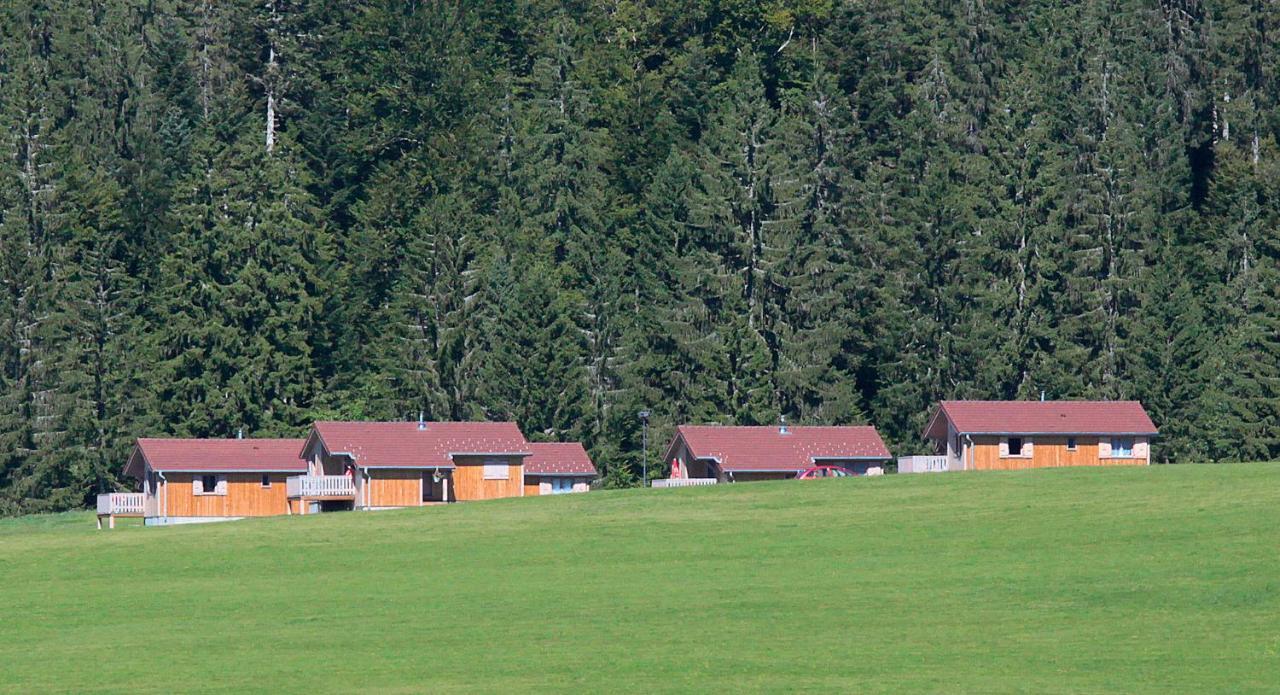 Chalets De Tremontagne 3 Etoiles Nanchez Kültér fotó